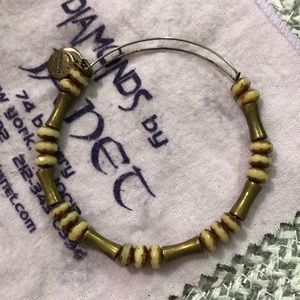 Alex and Ani brass colored bangle/bracelet